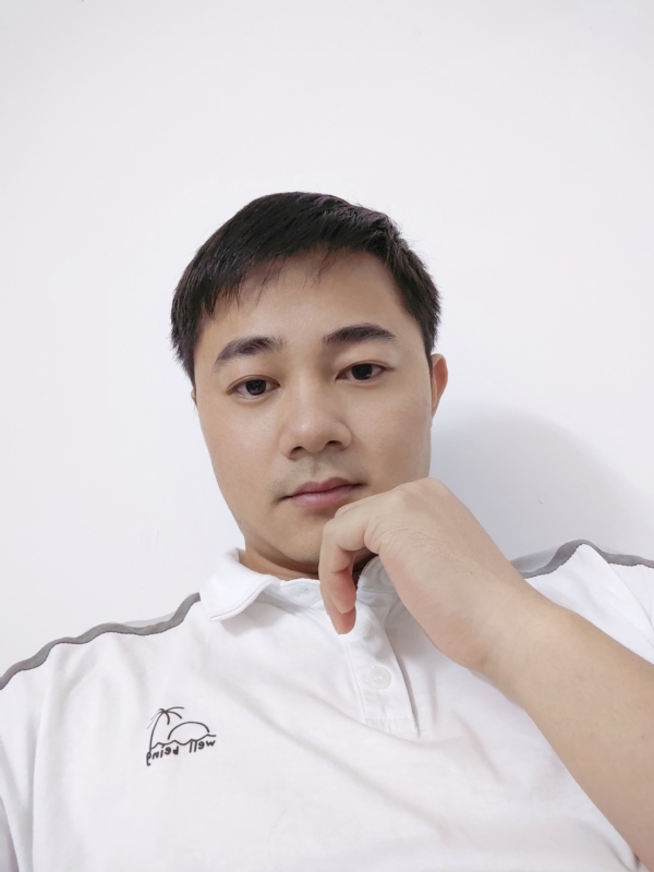 啊良的第二张照片--潍坊相亲服务中心