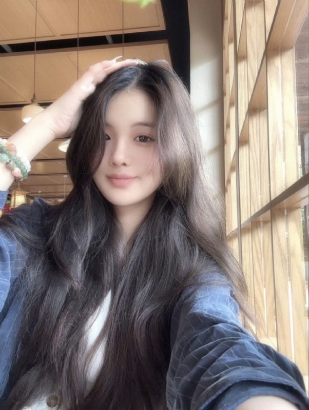 ChanBecky的第一张照片--潍坊相亲服务中心