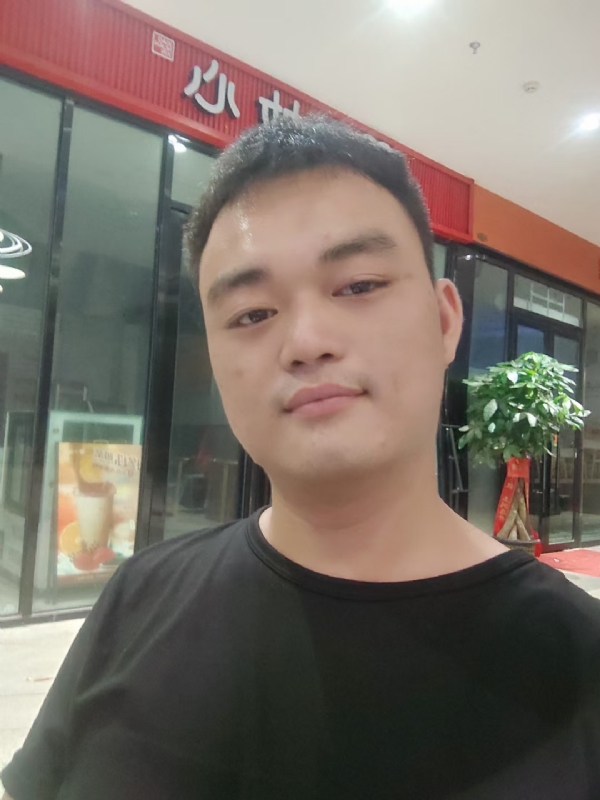 寻找另一半的第二张照片--潍坊相亲服务中心