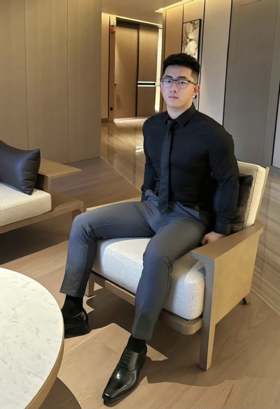 李寒外改英文可家的第一张照片--潍坊相亲服务中心