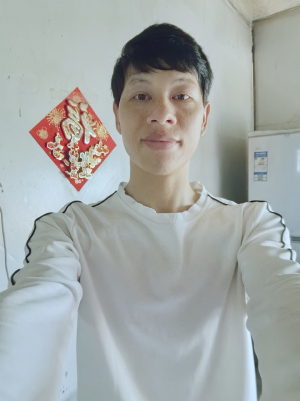 夏风微凉的第一张照片--潍坊相亲服务中心