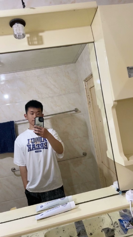 哈哈的第一张照片--潍坊相亲服务中心