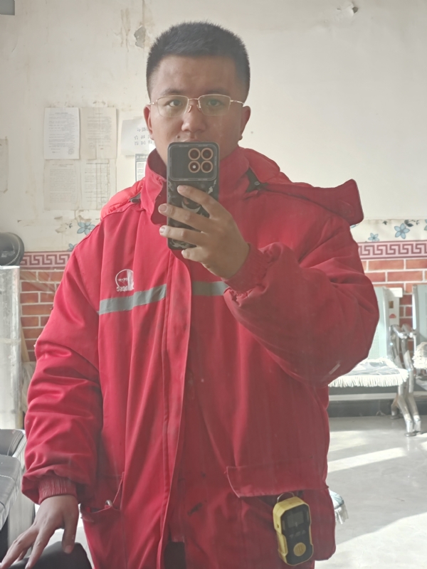 鹤某的第二张照片--潍坊相亲服务中心