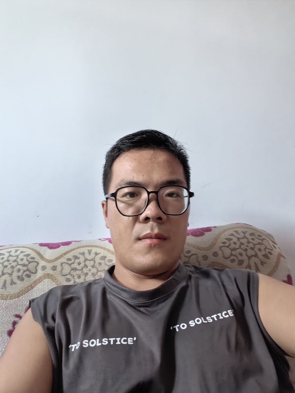 卫TF的第三张照片--潍坊相亲服务中心