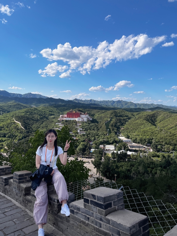 小柒的第三张照片--潍坊相亲服务中心