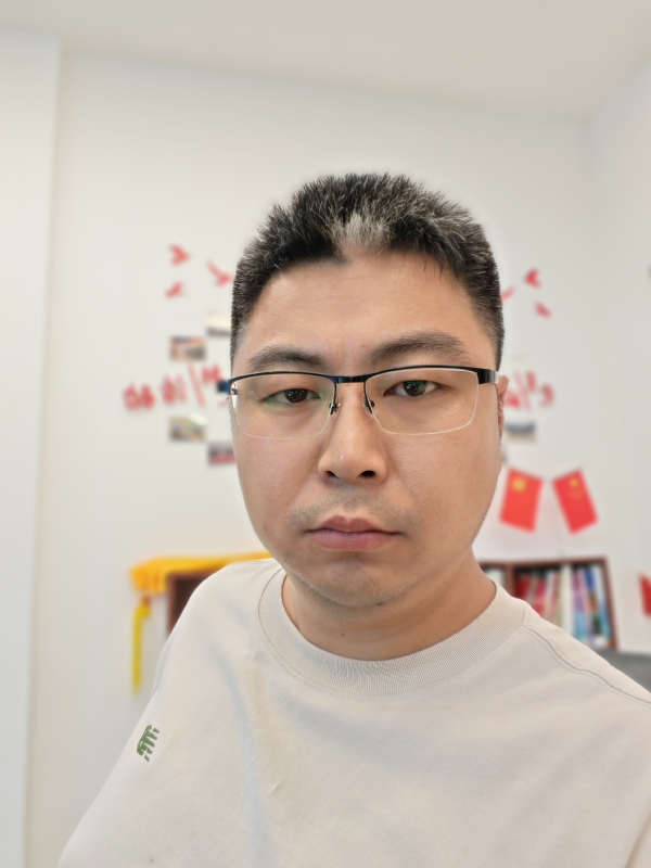 苦海寻舟的第一张照片--潍坊相亲服务中心