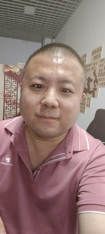 漫步星辰的第一张照片--潍坊相亲服务中心