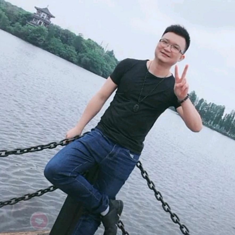 lg营的第一张照片--潍坊相亲服务中心