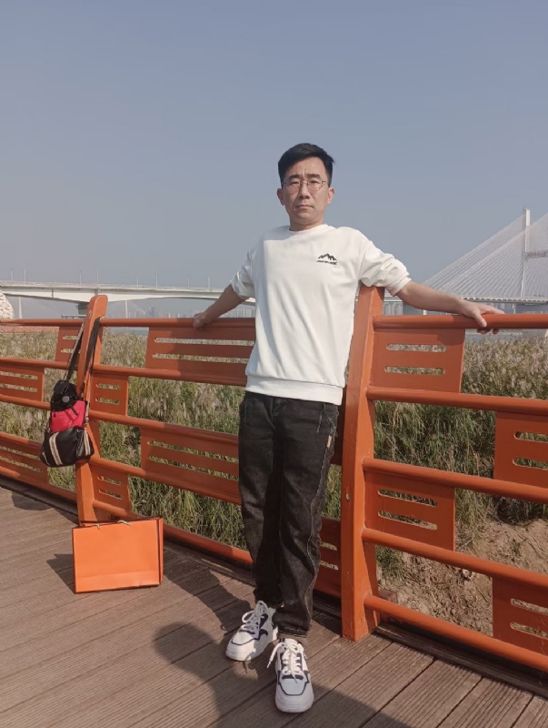 黑白的第一张照片--潍坊相亲服务中心