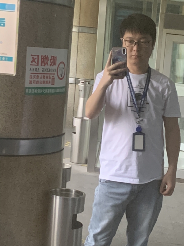 潜伏的第一张照片--潍坊相亲服务中心