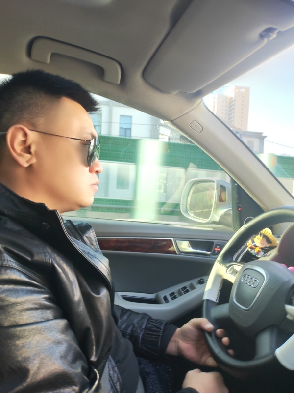 Mr陈的第一张照片--潍坊相亲服务中心