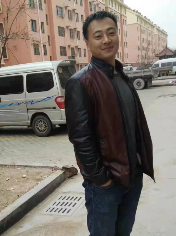 云淡风轻的第一张照片--潍坊相亲服务中心