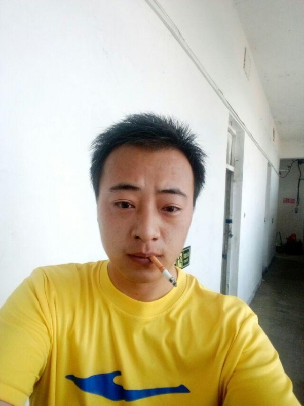 云淡风轻的第二张照片--潍坊相亲服务中心