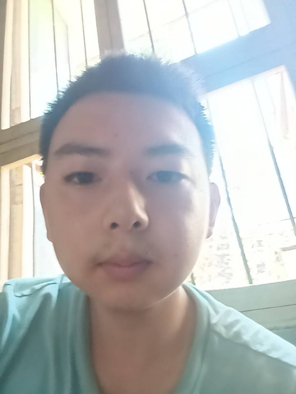 小黄的第二张照片--潍坊相亲服务中心