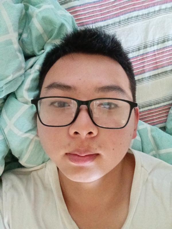 小黄的第四张照片--潍坊相亲服务中心