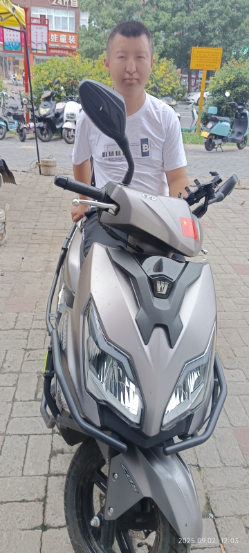 平淡的第二张照片--潍坊相亲服务中心