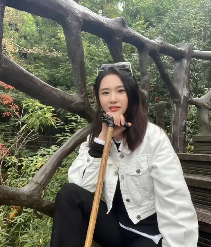 琪琪的第一张照片--潍坊相亲服务中心