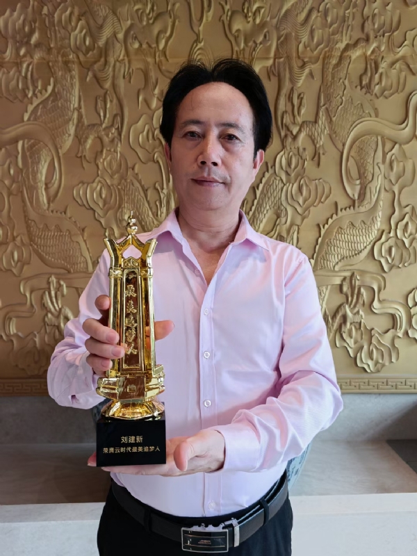 青春有你的第二张照片--潍坊相亲服务中心