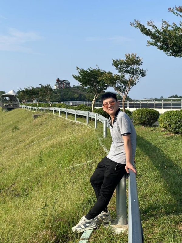 悠人的第一张照片--潍坊相亲服务中心