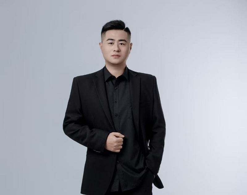 荣泽的第一张照片--潍坊相亲服务中心