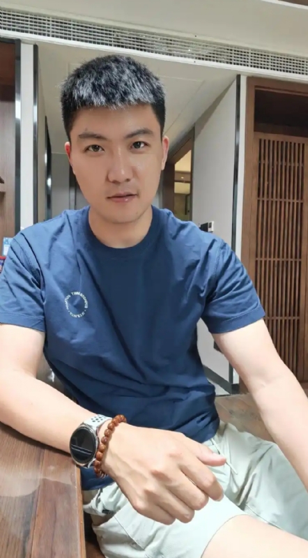 大鹏展翅的第二张照片--潍坊相亲服务中心