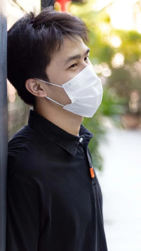 康庆浩的第一张照片--潍坊相亲服务中心