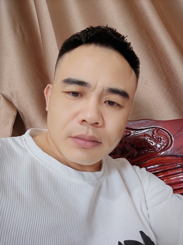 下一站的我的第一张照片--潍坊相亲服务中心