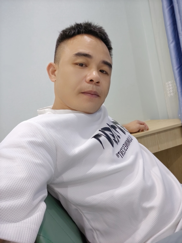 下一站的我的第二张照片--潍坊相亲服务中心