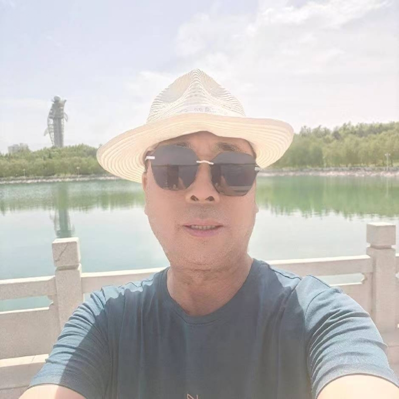 有钱人的第一张照片--潍坊相亲服务中心