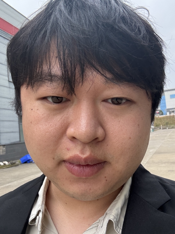 晴天的第二张照片--潍坊相亲服务中心