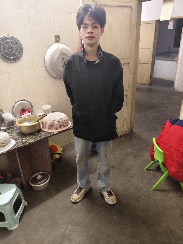 铭泽的第一张照片--潍坊相亲服务中心