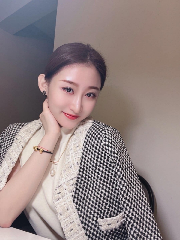 袁梓怡的第二张照片--潍坊相亲服务中心