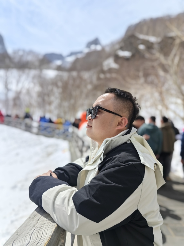 小龙的第一张照片--潍坊相亲服务中心