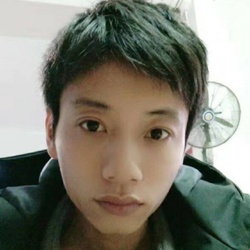 发呆的第一张照片--潍坊相亲服务中心