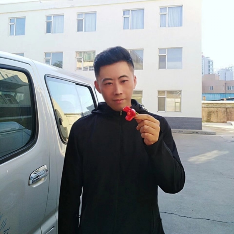 李信的第一张照片--潍坊相亲服务中心