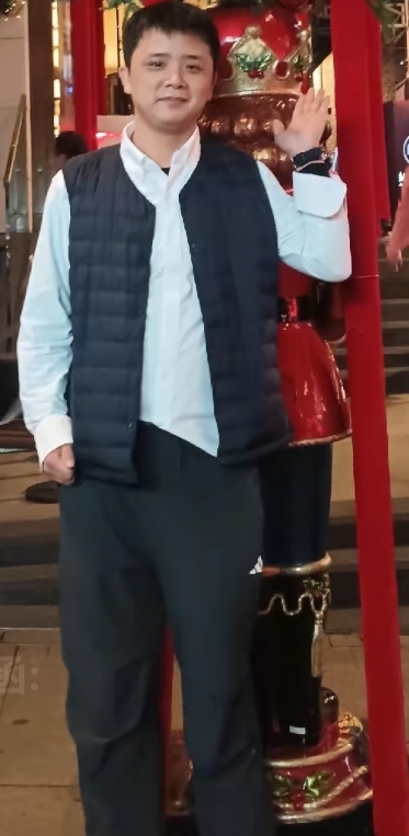 龙的陪伴的第一张照片--潍坊相亲服务中心