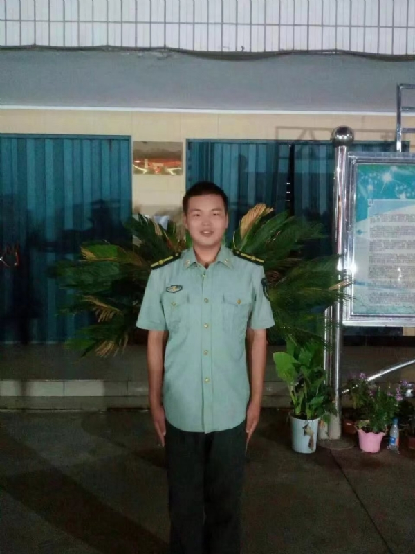 程程的第一张照片--潍坊相亲服务中心