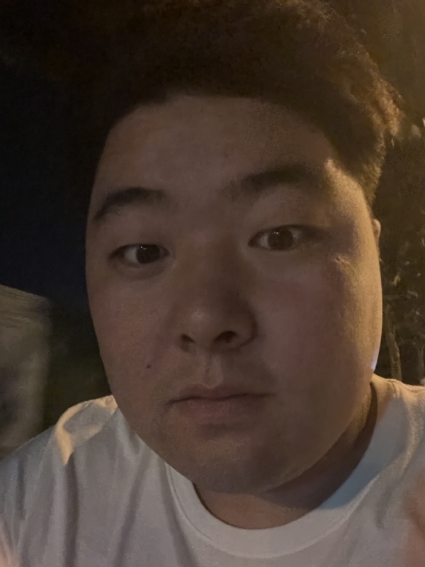 丹尼的第一张照片--潍坊相亲服务中心