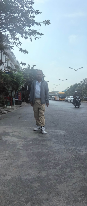 孤鹰的第一张照片--潍坊相亲服务中心