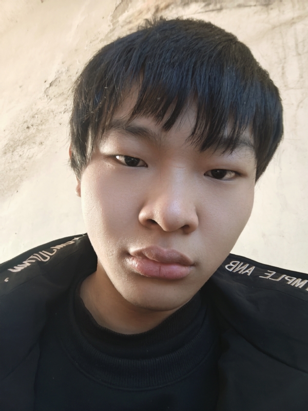 台子的第一张照片--潍坊相亲服务中心