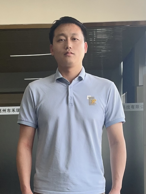 鹊桥的第一张照片--潍坊相亲服务中心