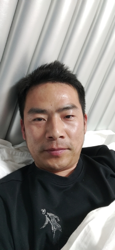 携手共进的第一张照片--潍坊相亲服务中心