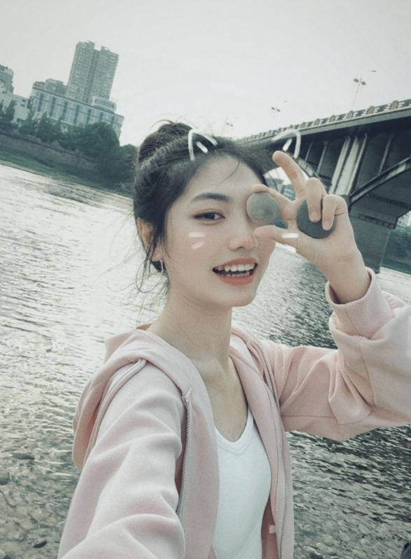 昭十晰的第二张照片--潍坊相亲服务中心