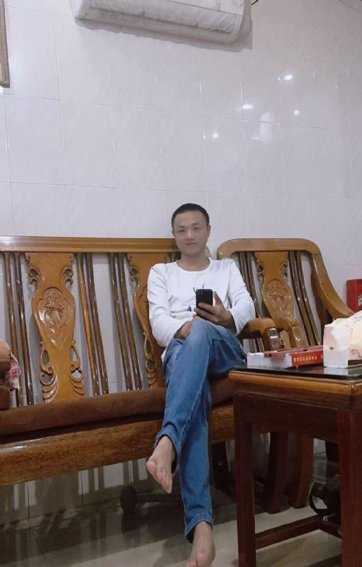 知年的第三张照片--潍坊相亲服务中心