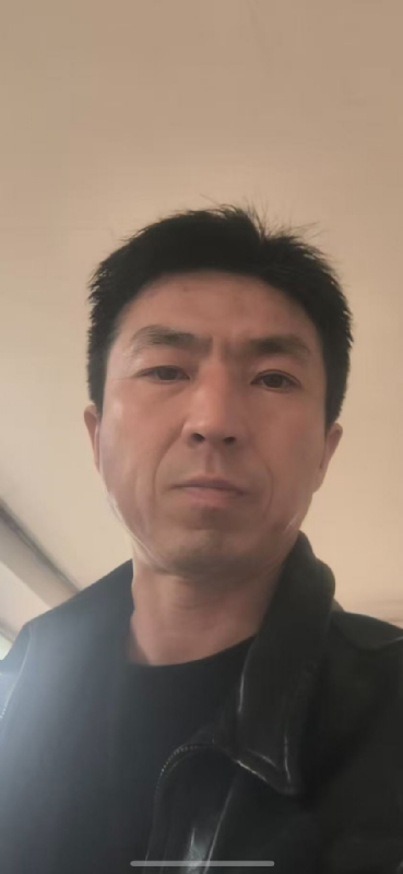 英峰的第四张照片--潍坊相亲服务中心