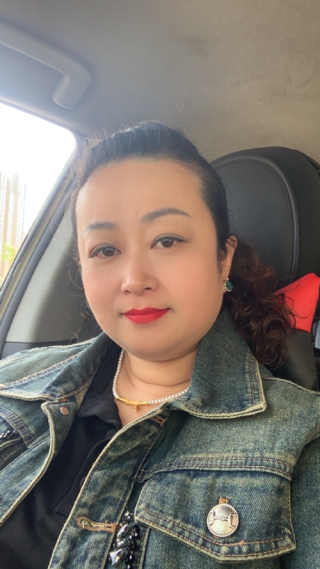 云中的蝶的第一张照片--潍坊相亲服务中心